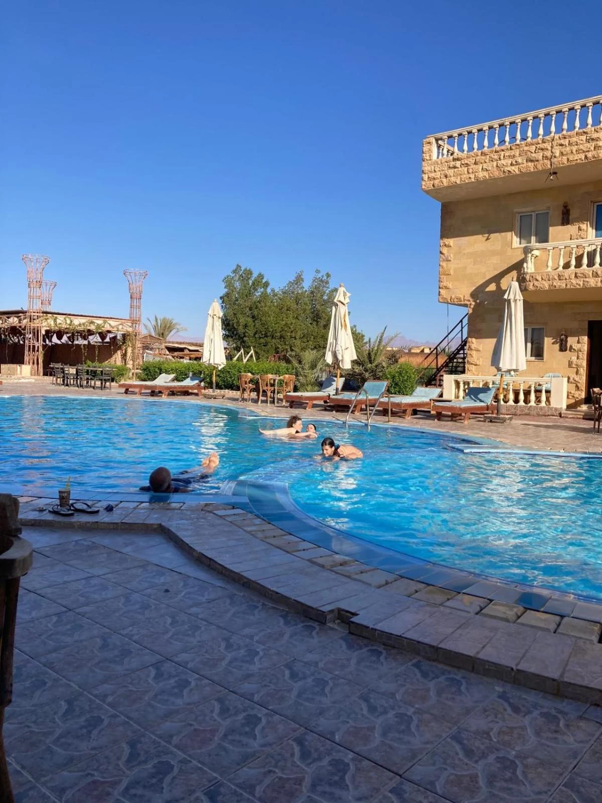 فندق تشاو نويبع