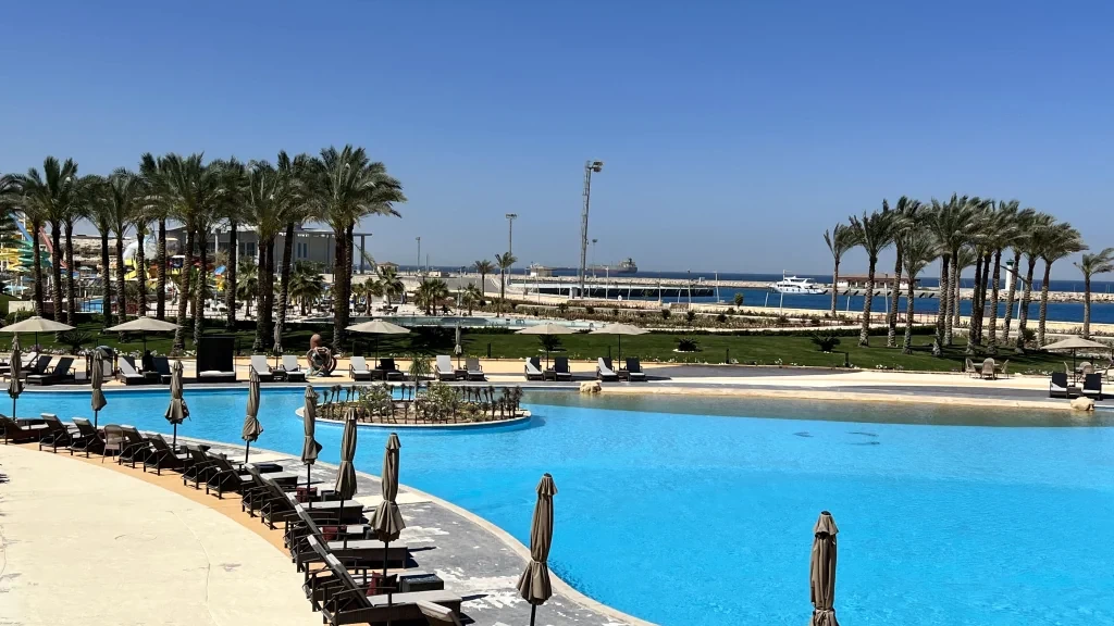 فندق إيسترن الجلالة أكوا بارك