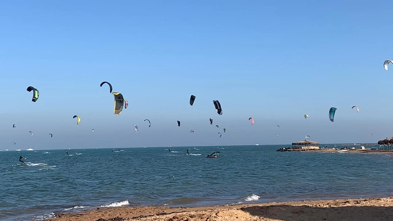 رحلة كايت سيرف في سوما باي