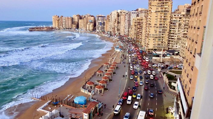 جولة الأسواق القديمة وكورنيش بحري