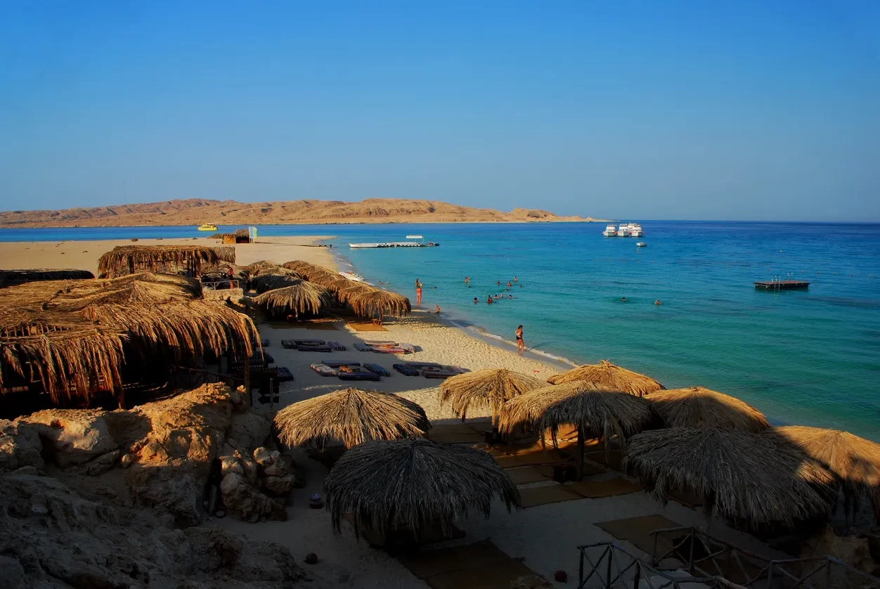 رحلة جزيرة لاجونا والأنشطة البحرية