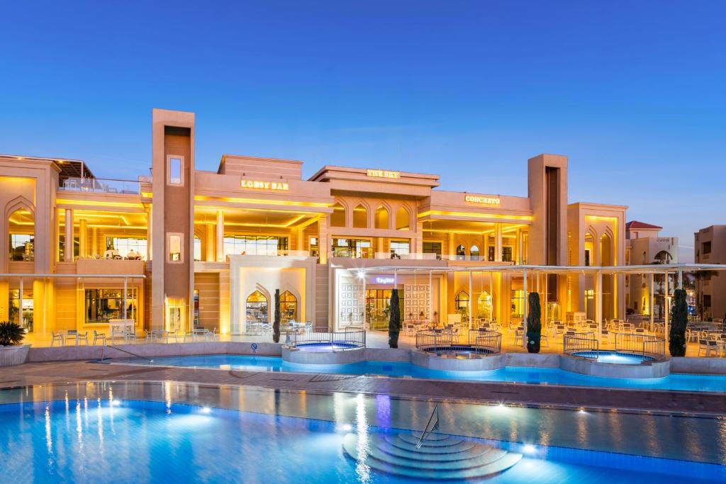 منتجع بيك ألباتروس أكوا بلو الغردقة