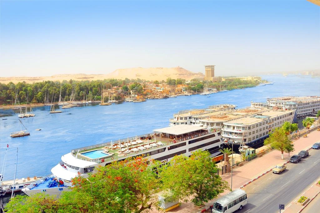 فندق أوبيليسك أوتيل النيل أسوان