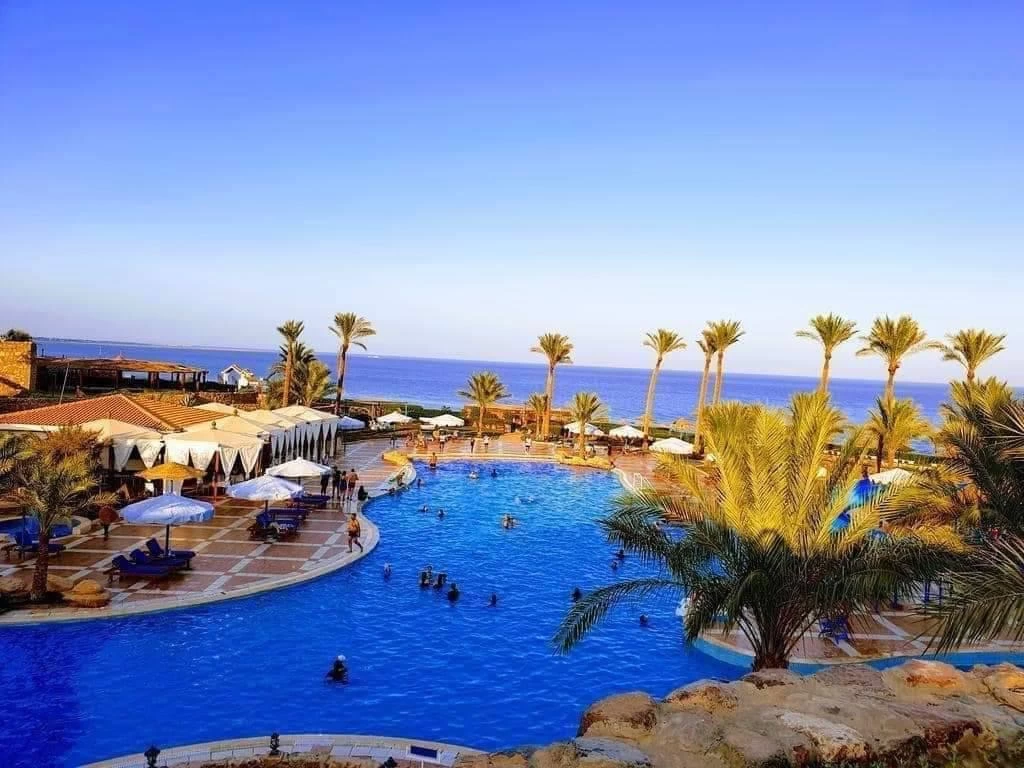 إيكوتيل دهب باى فيو ريزورت